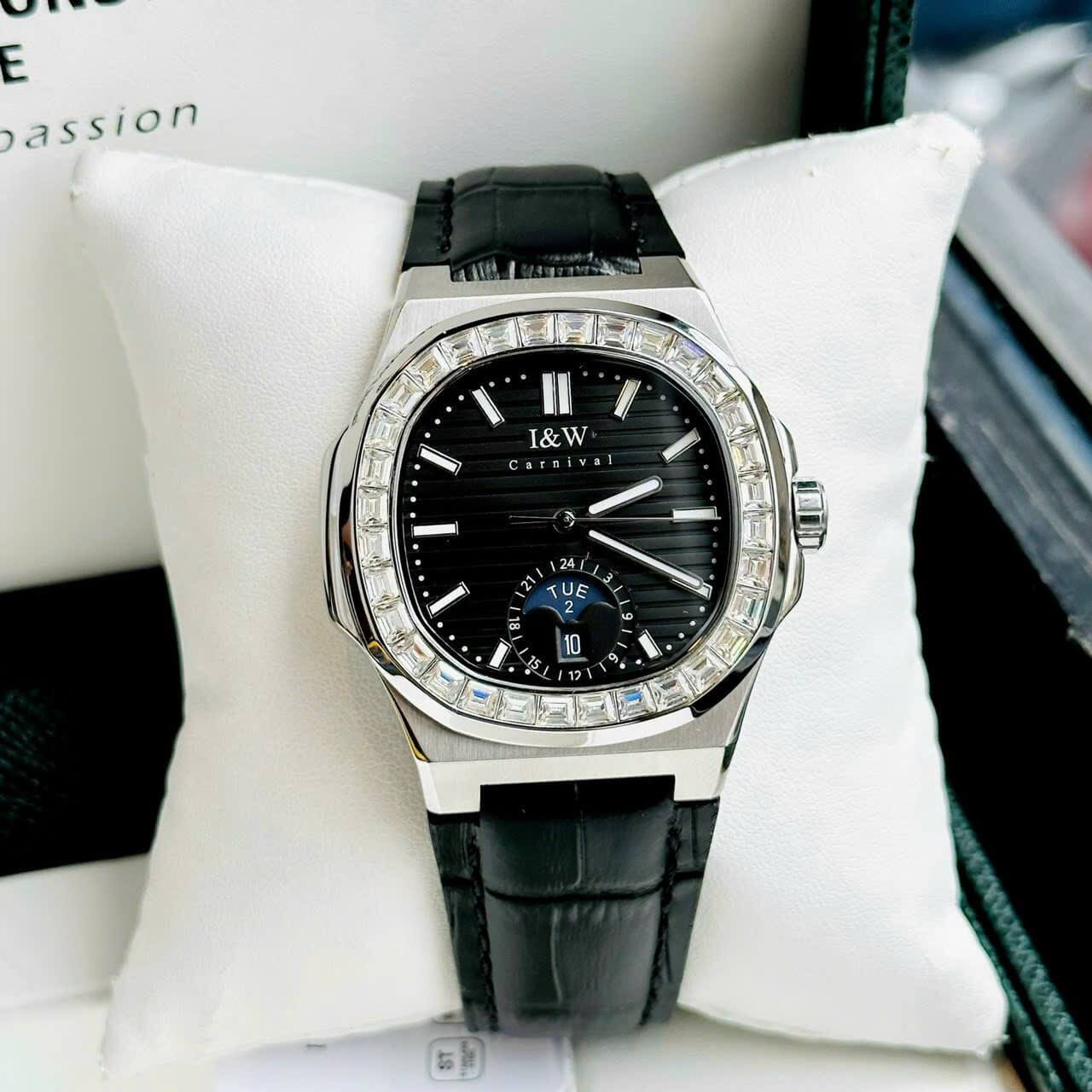 Carnival I&W 735G - Dây Da - Mặt Đen - Kính Sapphire 2 carnival i&w 735g dây da