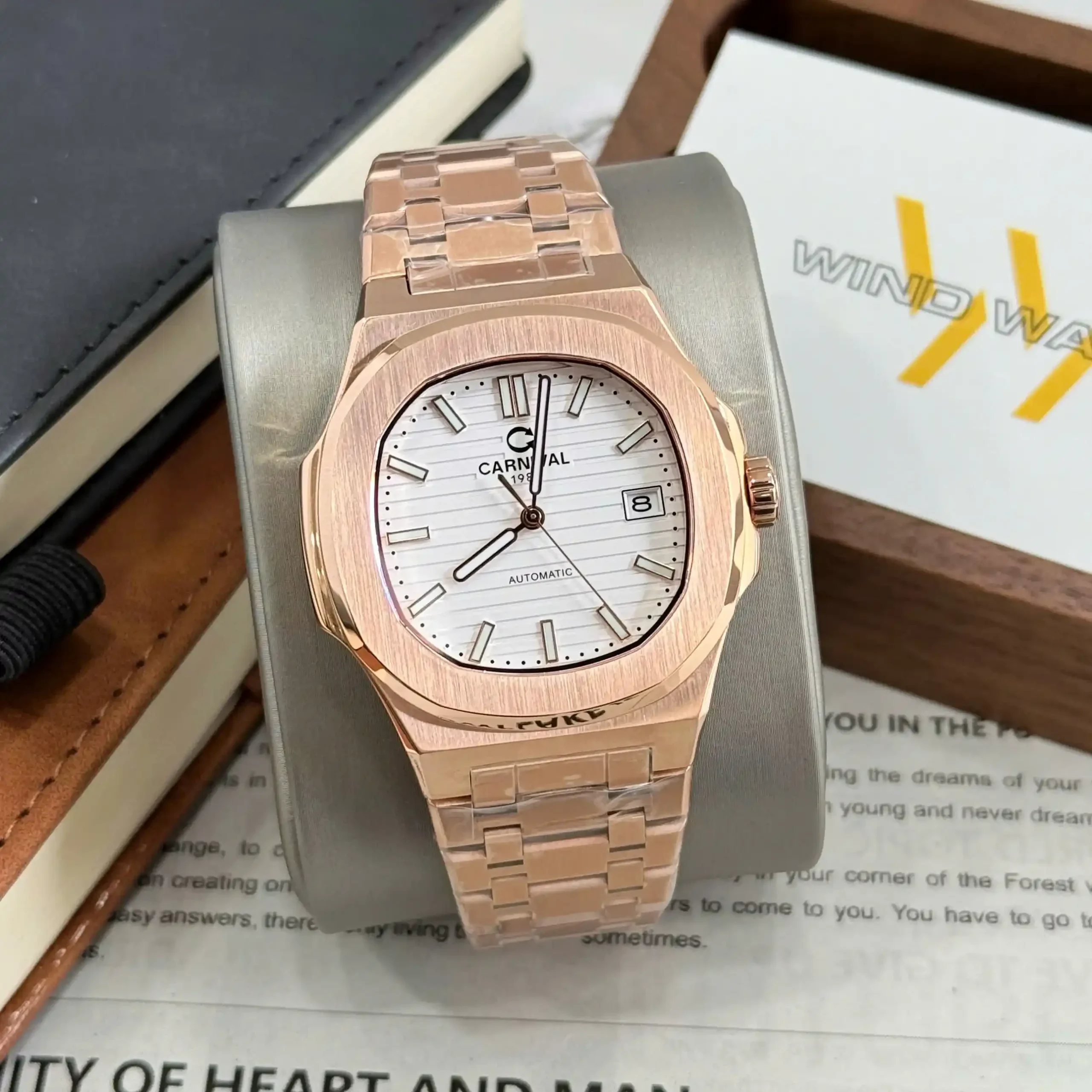CARNIVAL COUPLE 8108G1-VH-T VÀ 8161L-VH-T 2 Đồng hồ nam Carnival 8108G1-VH-T