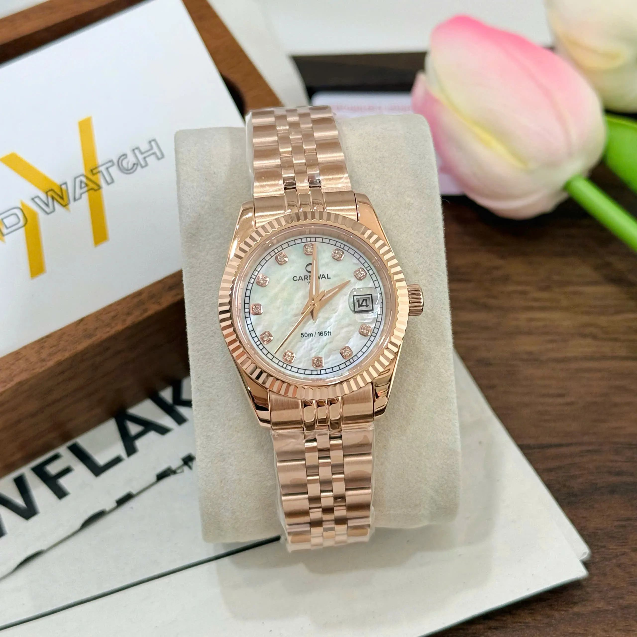 CARNIVAL 8131L-VH-TK XÀ CỪ TRẮNG 16 Đồng Hồ Carnival Nữ 8131L-VH-TK Xà cừ trắng
