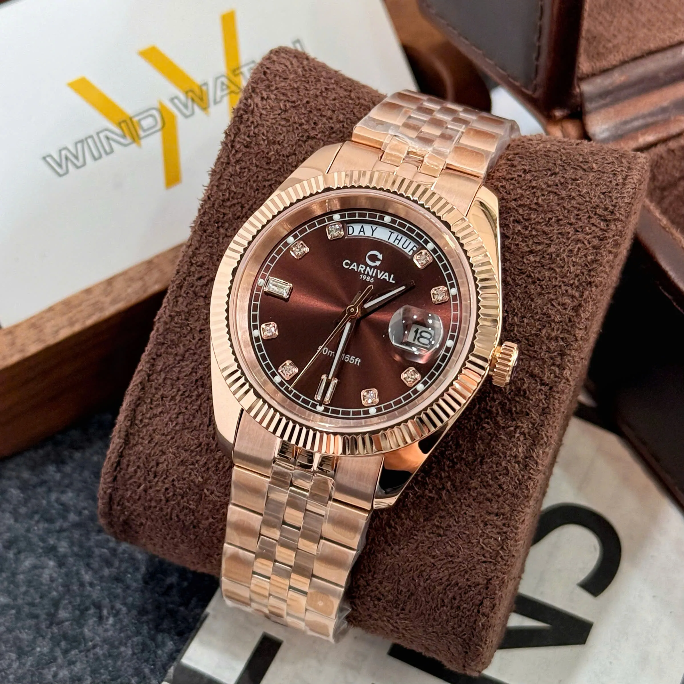 CARNIVAL COUPLE 8190G-VH-N VÀ 8131L-VH-N 4 Đồng hồ nam Carnival 8190G-VH-N