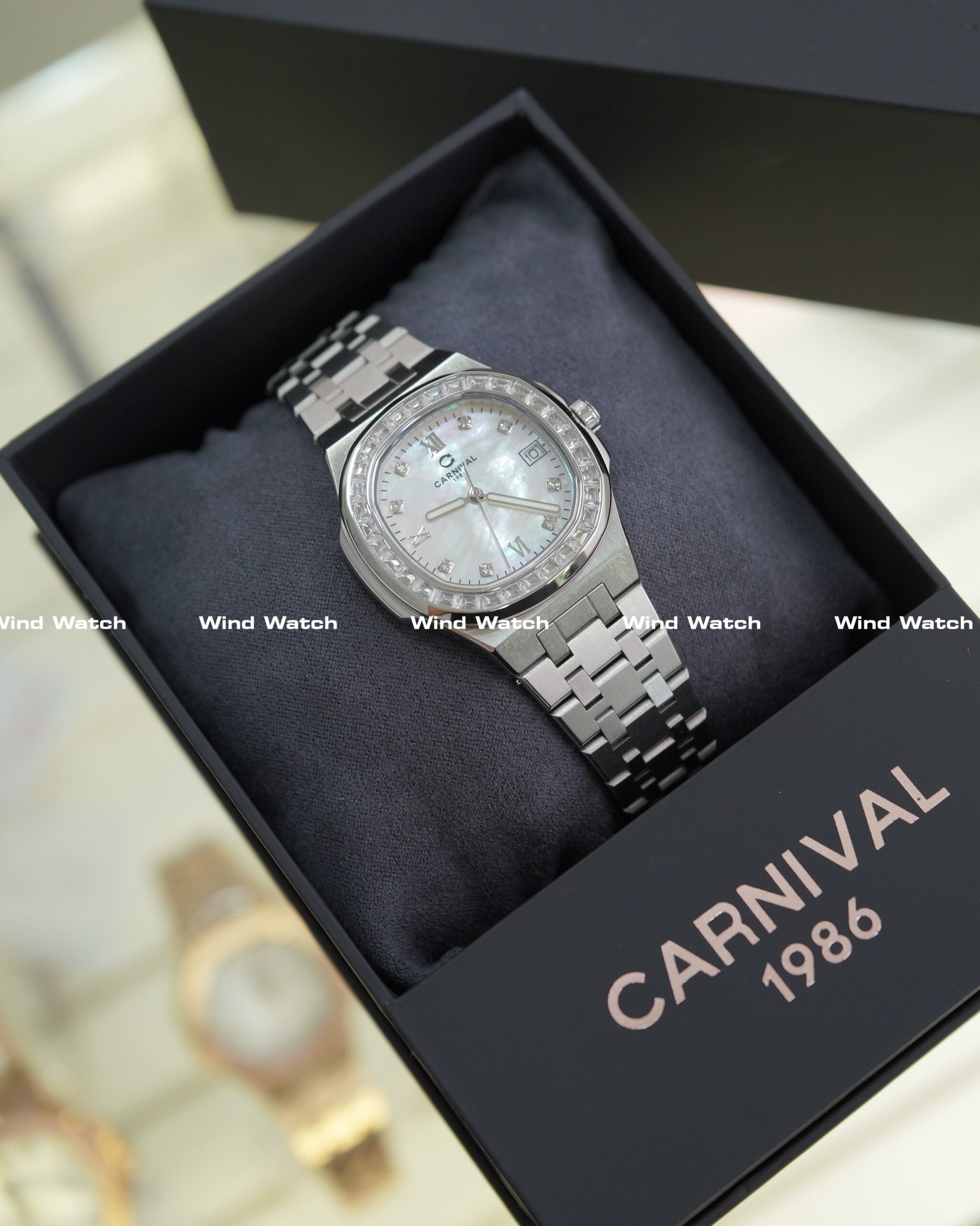 Đồng Hồ Carnival Nữ 8160L2-VT-TK (Xà Cừ Trắng) 2 Đồng Hồ Carnival Nữ 8160L2-VT-TK (Xà Cừ Trắng) - Ảnh 2